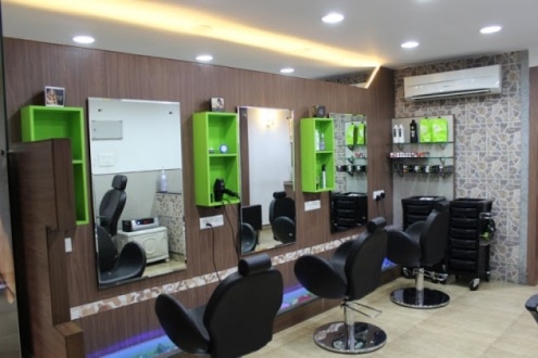 Butterflies- The Professional Unisex Salon 6